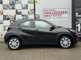 Toyota Aygo X PLAY / 5