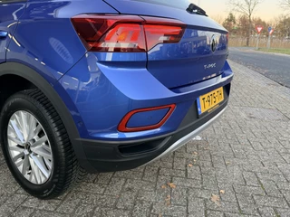 Volkswagen T-Roc 1.0 TSI Life  | LED | Apple Carplay | Adapt. Cruise | DAB+ | PDC v+a incl. Camera / 71