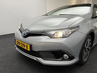 Toyota Auris 1.8 Hybrid Comfort Fabrieksgarantie | Panoramadak | Trekhaak | Navigatie | Camera / 25