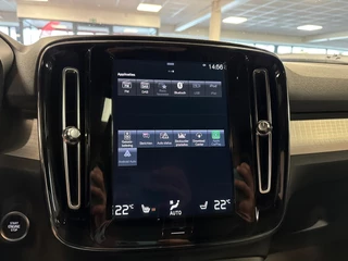 Volvo XC40 1.5 T5 Plug-in hybrid Plus Dark /pano/memory/navi/harman kardonc/camera / 23