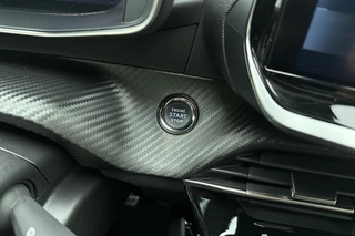 Peugeot 2008 1.2 PureTech GT 130 PK | Handgeschakeld | Camera | Climate Control | Adaptive Cruise Control | 3-D Instrumentenpaneel | Start/stop | 1e eigenaar | BTW auto / 26