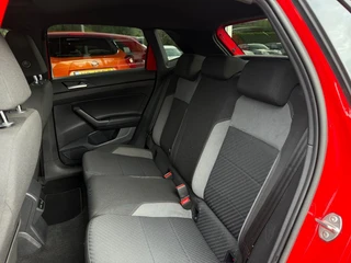 Volkswagen Polo 1.0 TSI Highline Business R NL Auto Pano R-Line Int. Ext. Carplay / 18