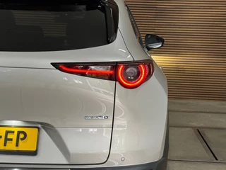 Mazda CX-30 2.0 e-SkyActiv-X M Hybrid Luxury | Pano | Leder | HUD | ACC | Dodehoekdetectie | 180 PK | 2023 / 40