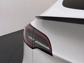 Tesla Model Y Performance AWD 75 kWh SOH 94% | AFN. TREKHAAK | 21 INCH TURBINE VELGEN | TESLA GARANTIE T/M 01-2028 OF 80.000 KM | ACCU & AANDRIJFLIJN GARANTIE T/M 01-2032 OF 192.000 KM | ALL IN RIJKLAAR PRIJS | / 2