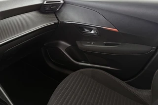 Peugeot 208 1.2 PureTech Active Navigatie Airco Apple CarPlay / 29
