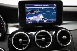 Mercedes-Benz C-Class Estate 200 Premium Plus / 44