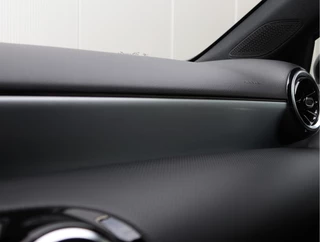 Mercedes-Benz A-Klasse 220 Launch Edition  | Widescreen | Camera | Org. NL / 52
