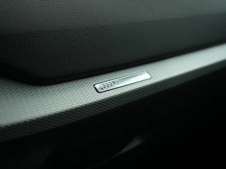 Audi Q2 35 TFSI 150PK S LINE S-TRONIC  | Panoramadak | Cruise Adaptief | Camera | Elektr. achterklep / 57