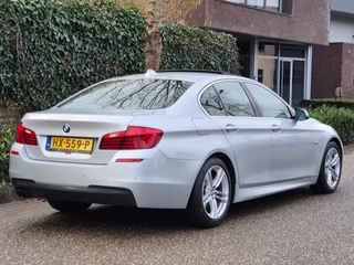 BMW 5 Series 520i High Executive M Sport Schuifdak Apple CarPlay 2e eigenaar dig. Dash NAP NL / 9
