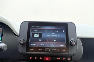 Fiat Panda 1.0 Hybrid Pandina | Navigatie via Carplay | 8 jaar speciale garantie | Hoge instap | DEMO | Parkeersensoren / 20
