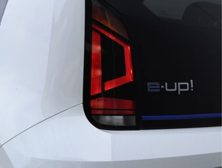 Volkswagen e-up! | SOH 90,7% | Winter Pakket | Camera | Cruise Control / 16