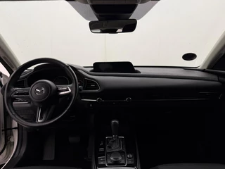 Mazda CX-30 2.0 e-SkyActiv-X M Hybrid Comfort | Automaat | Navigatie | Camera | Parkeersensoren | Stoelverwarming | Apple CarPlay / 5