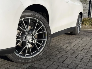 Leapmotor C10 REEV Design 28.4 kWh 215PK Automaat incl. Trekhaak, Navigatie, Camera 360, Lichtmetalen velgen, Elektrische Achterklep, Kunstlederen bekleding, Stoel Verwarming & Ventilatie / 2
