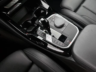 BMW X4 XDrive20i M Sport | Camera | Memory Stoelen | Cruise Control | / 17