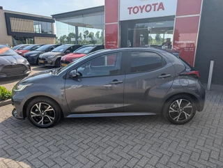 Toyota Yaris 1.5 Hybrid 115 Dynamic LED-VERLICHTING KEYLESS PRIVACY GLASS / 2