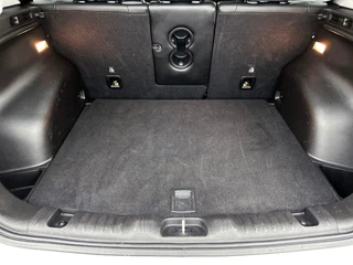 Jeep COMPASS 1.5T e-Hybrid Upland Automaat | Adaptive Cruise | Stoelverwarming/verkoeling | Camera | Leder | Parkeersensoren | BTW / 31