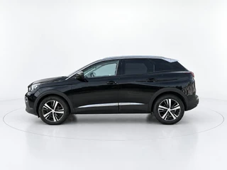 Peugeot 3008 1.2 PureTech Allure / 6
