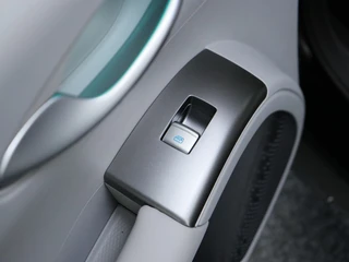 BYD DOLPHIN G 1.5L DM-i Boost BYD Dealer | Plug-in | Private Lease 515,- p.m | / 15