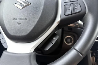 Suzuki Vitara 1.4 Boosterjet Style Smart Hybrid | Parkeersensoren | Navigatie | Cruise control | Climate control | Achteruitrijcamera / 22