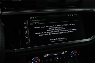 Audi Q3 45 TFSIe 245pk S edition Trekhaak Keyless Stoelverwarming Navigatie Adaptive Cruise S-Line / 32