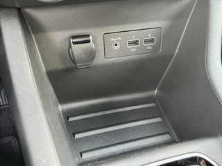 Renault Clio 1.0 TCe 90 Evolution  | Lichtmetaal | Parkeersensoren | Airco | Cruise Control | NL Auto | BTW Auto | Apple CarPlay/Android Auto / 31