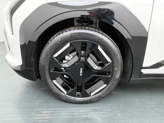 Kia EV3 GT-Line Business Edition 81.4 kWh  - Navigatie - Achteruitrijcamera - Apple & Android Carplay - Nieuw uit voorraad leverbaar / 16