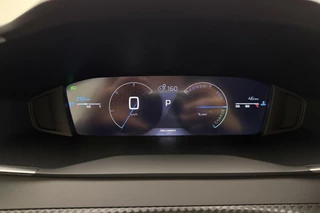 Peugeot 208 1.2 Hybrid 110 e-DCS6 Allure | 360° Camera | Navigatie | Apple Carplay & Android Auto | 16'' LM Velgen | Climate Control / 31