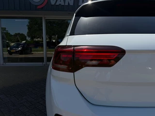 Volkswagen T-Roc 2.0 TSI 4Motion Sport - R-Line Pano Camera Leder Navi / 60