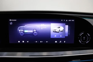Omoda 9 Premium Hybride 537 PK Automaat | NIEUW MODEL | DEMO | Mat lak | Schuif/kanteldak | Lederen bekleding | Massagestoelen | Keyless | Stoel & Stuurverwarming | 7 jaar garantie / 34