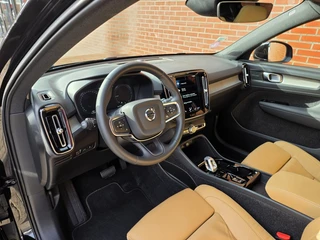 Volvo XC40 1.5 T4 Recharche Inscription | SOH 99%! | Panoramadak | Harman/Kardon | Leder | Camera | Navigatie | Cruise Control / 7