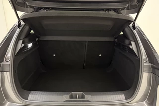 Opel Astra 1.2 Turbo Business Edition | Navigatie | Climate control | Camera | CRuise control | Lichtmetalen velgen | Keyless | Extra getint glas / 11