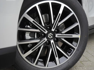 Leapmotor B10 Design ProMax 67.1 kWh | Meerdere kleuren leverbaar! | Navigatie | Nieuw | Camera`s | Lederenbekleding | Elektrische achterklep / 34