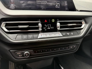 BMW 1-serie 118i EDE M Sport / 22