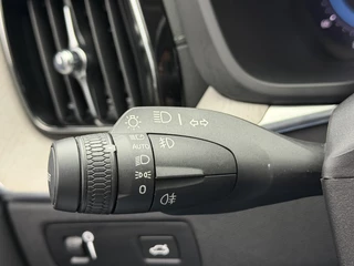 Volvo XC60 2.0 B5 Inscription 264PK | Wegklapbare Trekhaak | Leer | Camera | Stoel/Stuurverwarming / 14