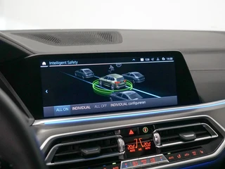 BMW X5 xDrive45e M-Sport Panoramadak | Laser | CoPilot / 18