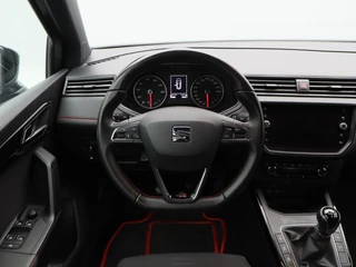 SEAT Arona 1.0 TSi 115 Pk Fr Business Intense | Carplay | Cruise Control | Climate Control | Camera | Parkeersensoren | 17 Inch / 35