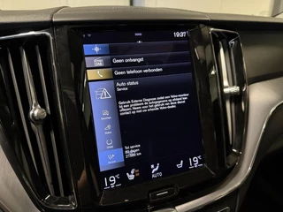 Volvo XC60 2.0 Recharge T6 AWD Pano H&K Leer Camera SOH 90% / 38