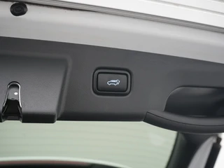 Hyundai Tucson 1.6 T-GDI PHEV Comfort Smart Panoramadak | Trekhaak | Navigatie | Camera / 18