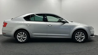 Škoda Octavia 1.0 TSI Greentech Style Business NAVI CARPLAY CRUISE LM ECC. / 10