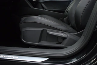 CUPRA Leon Sportstourer 1.4 e-Hybrid Navigatie | LED | 18 inch | Stuurverwarming | / 20