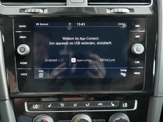 Volkswagen Golf Variant 1.5 TSI Highline Business R | Stoelverwarming | Camera | Virtual | ACC | / 21