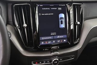 Volvo XC60 2.0 T8 Plug-in-hybrid AWD Polestar Engineered Bowers & Wilkins Panoramadak / 13
