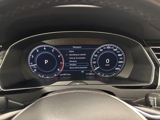 Volkswagen Passat Variant 1.5 TSI Highline NAVI CARPLAY CRUISE LM ECC. / 24