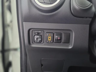 Mitsubishi Space Star 1.2 Intense / 17