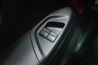 Peugeot 108 1.2 Allure|NW. APK|CLIMATE|MULTIMEDIASCHERM|BLUETOOTH|ELEK.PAKKET / 16