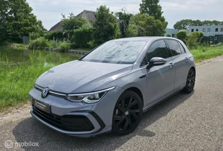 Volkswagen Golf 1.5 eTSI R-Line / Sfeer / Carplay / Camera