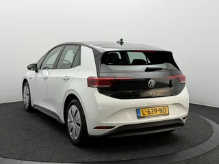 Volkswagen ID.3 Life 58 kWh SOH 93,9% | Adapt Cruise | Stoel/Stuurverwarming | Navigatie | Carplay&Android / 7