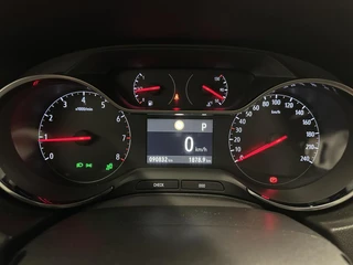 Opel Grandland X 1.2 Turbo Ultimate|Stuur/Stoelverwarming|Carplay|Climate/Cruisecontrol| / 30