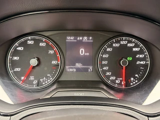 SEAT Arona 1.0 TSI FR Trekhaak CarPlay Keyless Navi ACC Stoelverwarming / 22