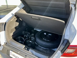 Renault Arkana 1.6 E-Tech Full Hybrid 145 R.S. Line  | Pack Winter | (IACC) Intelligent Adaptive Cruise Control | Dodehoek | Navigatie | Camera | Stoel+Stuurverwarming | Easy Park Assist | Reservewiel | Apple CarPlay/Android Auto / 17